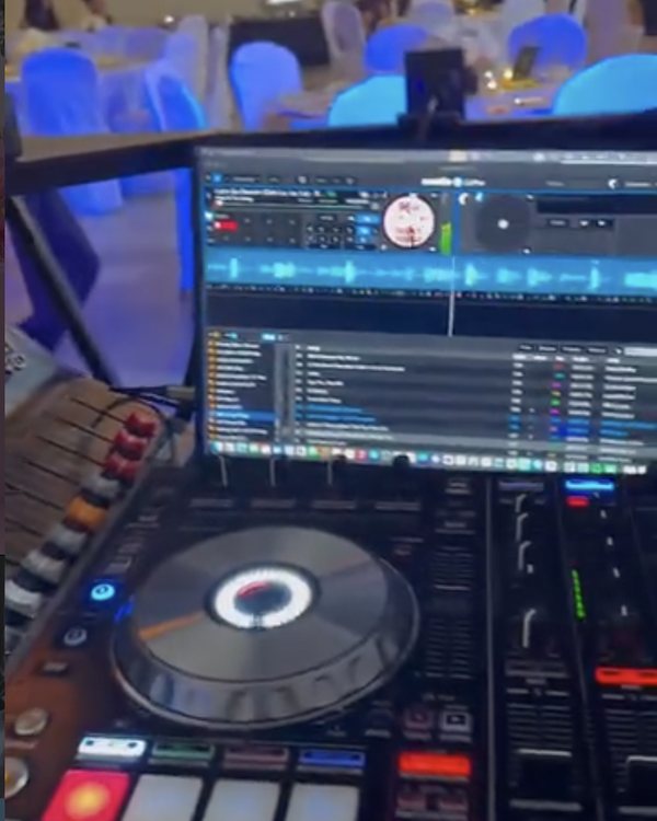 DJ Hyvyb corporate event setup
